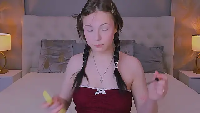 YONA WINK online show from 03/15/26, 08:38