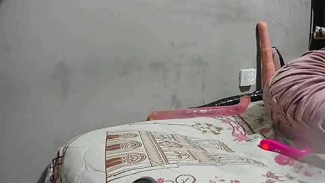 Shadia Squirt online show from 01/10/26, 09:10