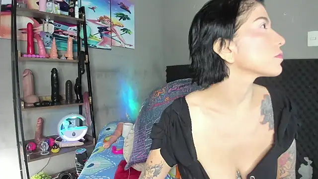 Shadia Squirt online show from 02/06/26, 05:47