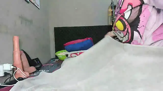 Shadia Squirt online show from 11/18/25, 05:11