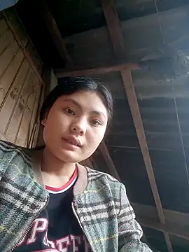 Hilary-123 online show from 12/15/25, 05:24