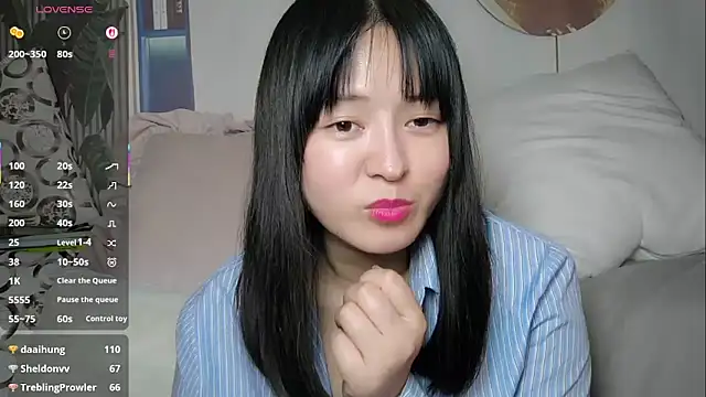 Cheri99 online show from 12/17/25, 02:16