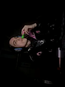 Snapshot of DkAuxier1 chatting on 12/05/25, 03:05 DkAuxier1 online show from 12/05/25, 03:05