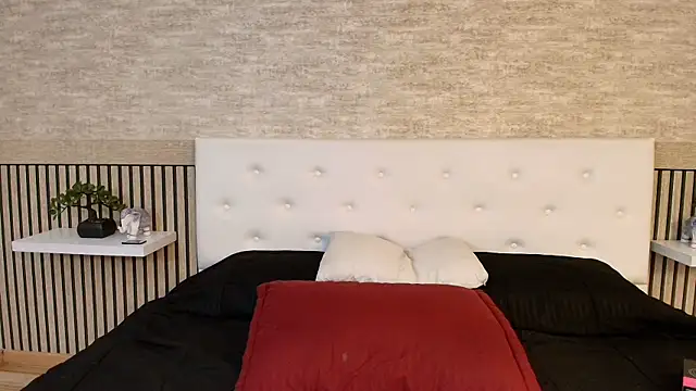 PatrickS25 online show from 12/19/25, 04:05