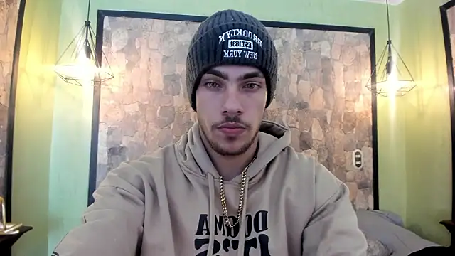 PatrickS25 online show from 02/03/26, 04:10