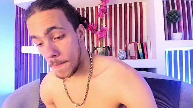 PatrickS25 online show from 02/17/26, 05:38