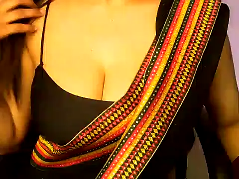 Snapshot of naughty-prachi chatting on 05/13/26, 12:45 naughty-prachi online show from 05/13/26, 12:45