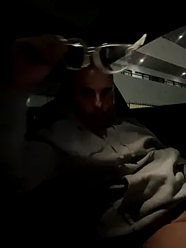 ValuedConcept687 online show from 12/05/25, 04:44