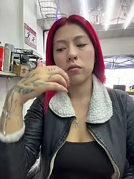 Scarlett firee online show from 01/16/26, 05:17