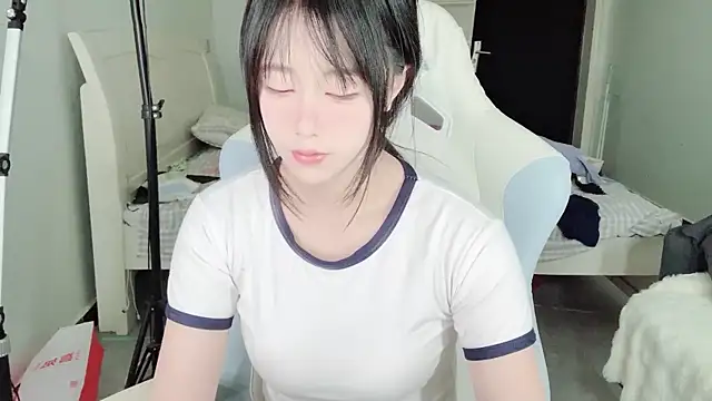 CCmakelong online show from 05/15/26, 05:27