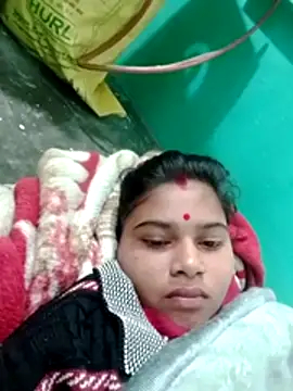 Snapshot of Big_hot44 chatting on 12/15/25, 05:02 Big hot44 online show from 12/15/25, 05:02