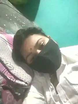 Snapshot of Big_hot44 chatting on 01/11/26, 12:45 Big hot44 online show from 01/11/26, 12:45