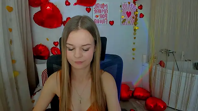 MidnighteAura online show from 02/02/26, 07:46