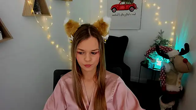 Snapshot of MidnighteAura chatting on 12/18/25, 06:23 MidnighteAura online show from 12/18/25, 06:23