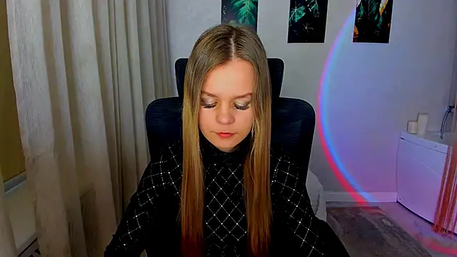 MidnighteAura online show from 03/20/26, 03:29