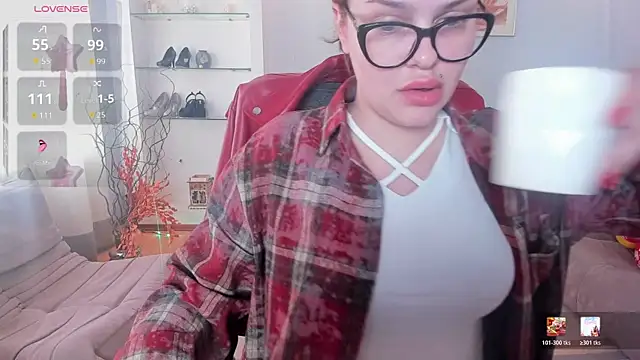 KamillaJei online show from 03/27/26, 05:49