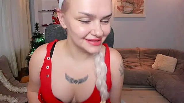 KamillaJei online show from 12/19/25, 06:38