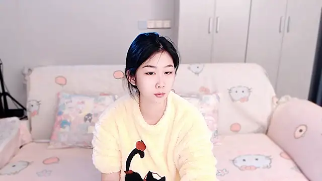 Camila-888 online show from 12/20/25, 04:32