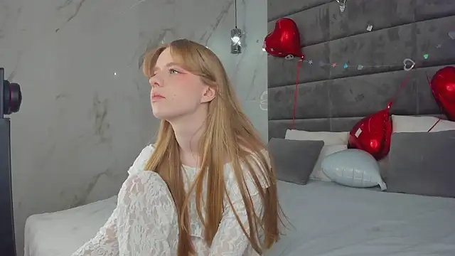 Victori Fox online show from 03/06/26, 12:38