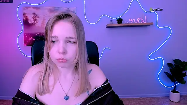 teya starling online show from 04/11/26, 07:38