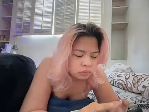 Tina Slick online show from 05/22/26, 02:53