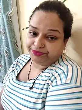 Sexey-Model21 online show from 05/29/26, 03:18