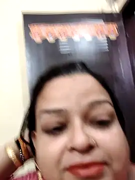 Sexey-Model21 online show from 04/13/26, 06:28