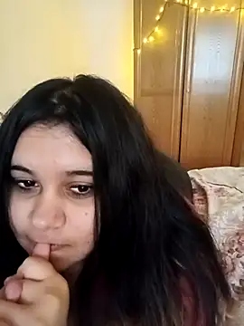 sweet-angel7 online show from 12/02/25, 08:49