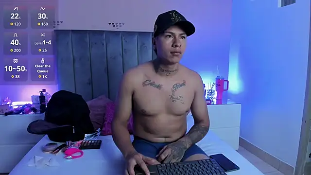 kaylaa sex online show from 03/31/26, 01:02