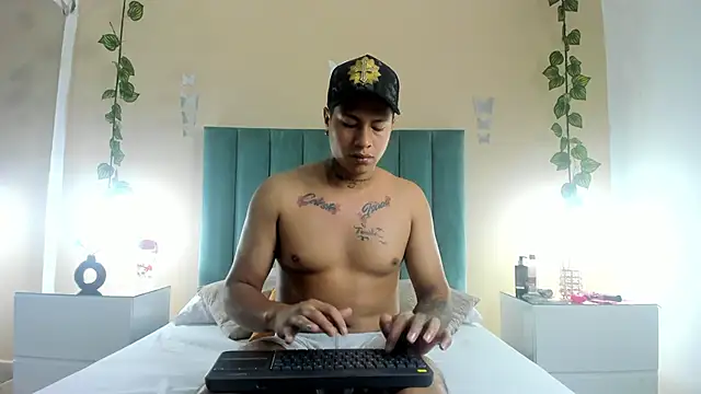 kaylaa sex online show from 02/18/26, 01:18