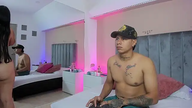 kaylaa sex online show from 03/07/26, 01:16