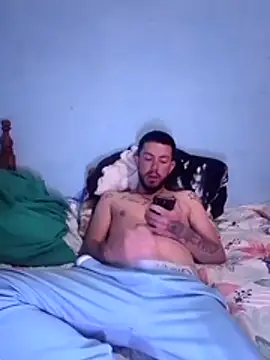 Snapshot of 30_GLADIADOR chatting on 12/03/25, 02:01 30 GLADIADOR online show from 12/03/25, 02:01