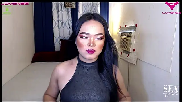 Fantacyloverr online show from 06/12/26, 01:36
