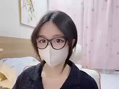 Yuyu-baobei online show from 12/22/25, 08:53