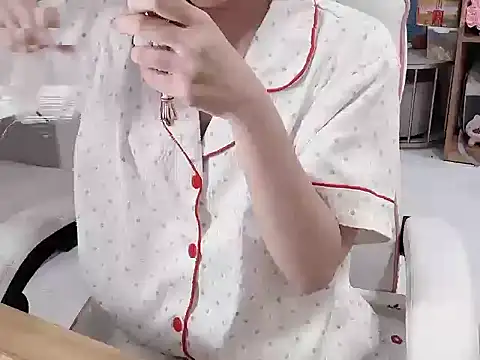 Yuyu-baobei online show from 05/01/26, 03:17