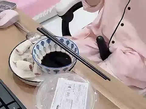 Yuyu-baobei online show from 03/25/26, 11:03