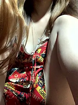 Jessica babby online show from 04/08/26, 03:13