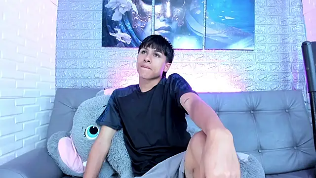 StormLuxX online show from 02/20/26, 06:32