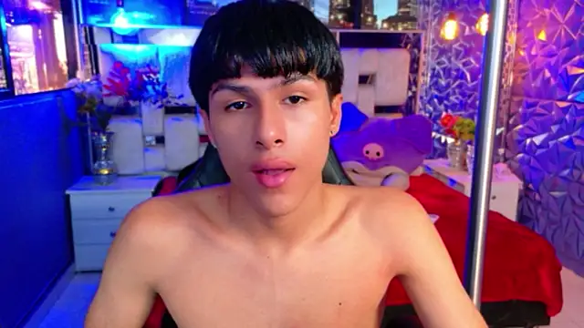 StormLuxX online show from 03/04/26, 09:55