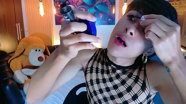 StormLuxX online show from 04/12/26, 01:47