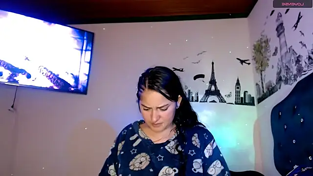 Snapshot of MisNicol chatting on 01/07/26, 11:26 MisNicol online show from 01/07/26, 11:26