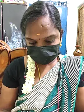 Tamil Pallavi online show from 03/24/26, 04:01