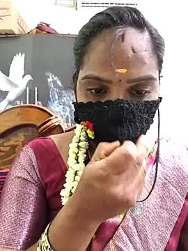 Tamil Pallavi online show from 06/11/26, 05:04