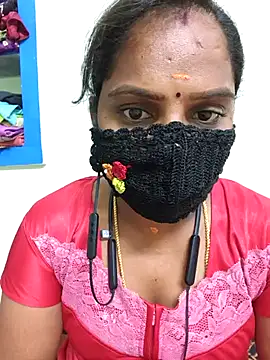 Tamil Pallavi online show from 06/18/26, 05:17
