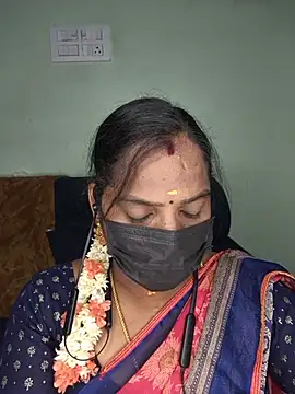 Tamil Pallavi online show from 07/11/26, 05:13