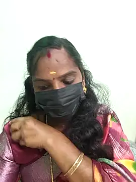 Tamil Pallavi online show from 06/25/26, 03:15