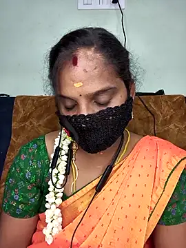 Tamil Pallavi online show from 04/15/26, 05:17