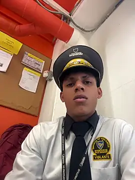 Snapshot of vispera chatting on 01/10/26, 06:25 vispera online show from 01/10/26, 06:25