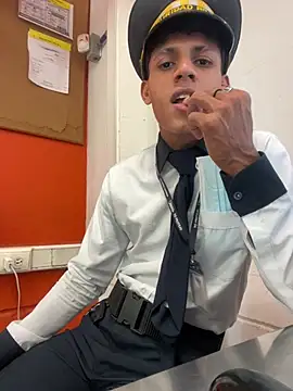 Snapshot of vispera chatting on 01/13/26, 06:45 vispera online show from 01/13/26, 06:45