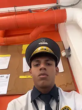 Snapshot of vispera chatting on 05/07/26, 05:38 vispera online show from 05/07/26, 05:38